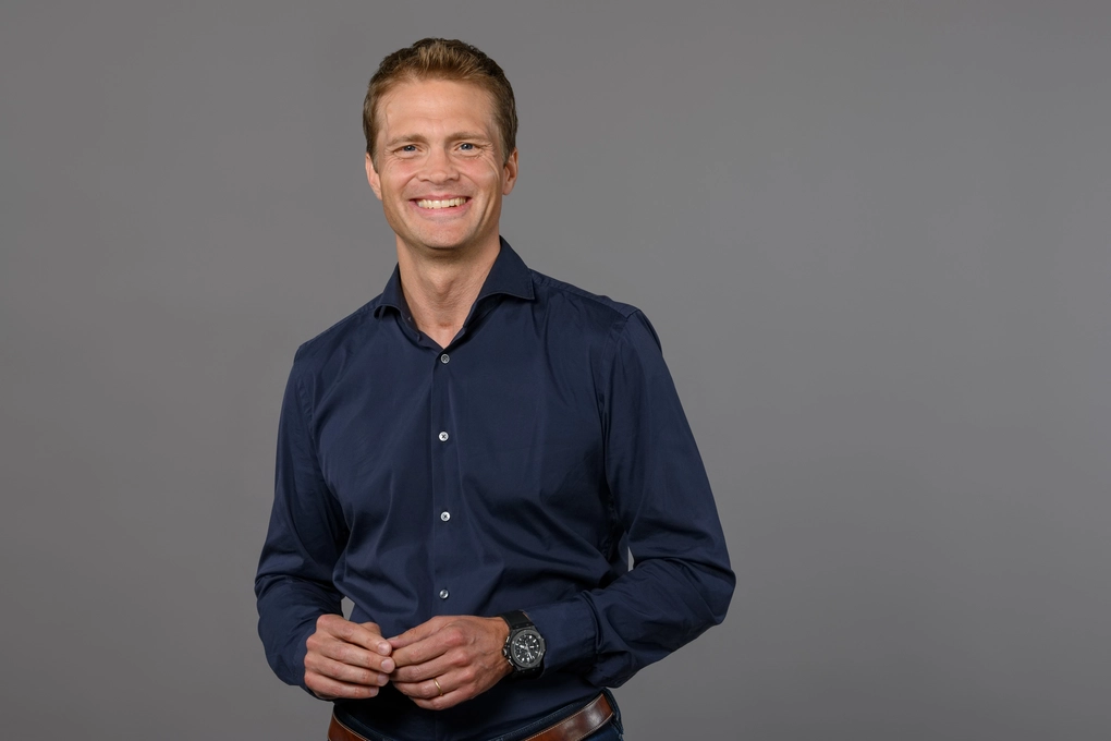  Emmanuel Abate - President, Genomic Medicine