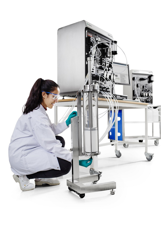 ÄKTA pilot 600 lab AxiChrom 1 operator