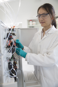 08A7731_FKTA pcc_adjusting small columns