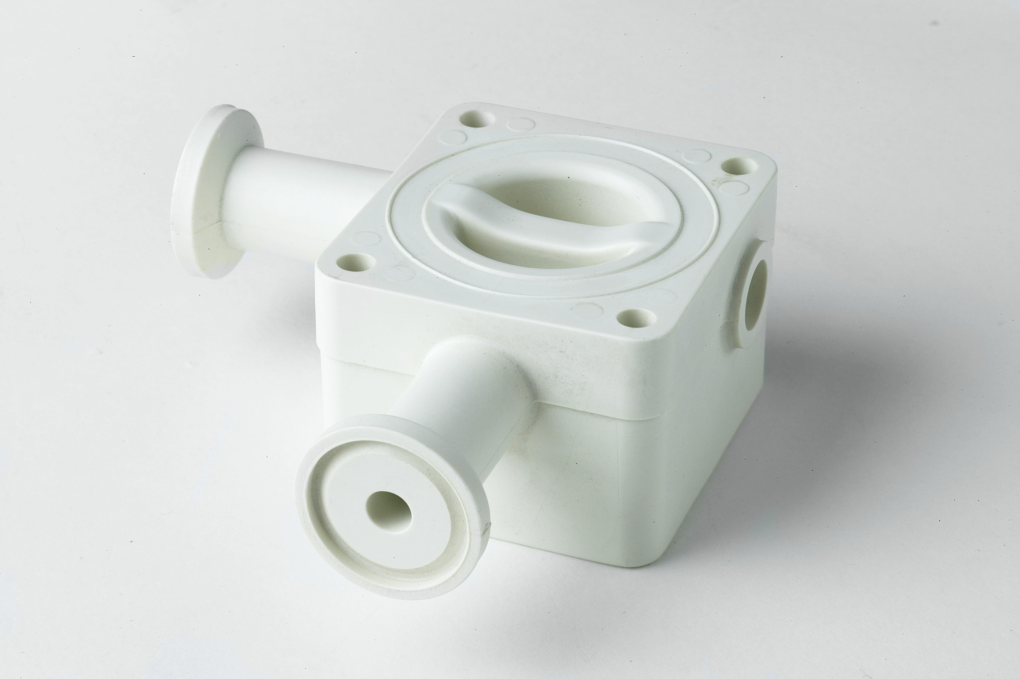 VALVE BODY 2PORT 6MM LEFT PP