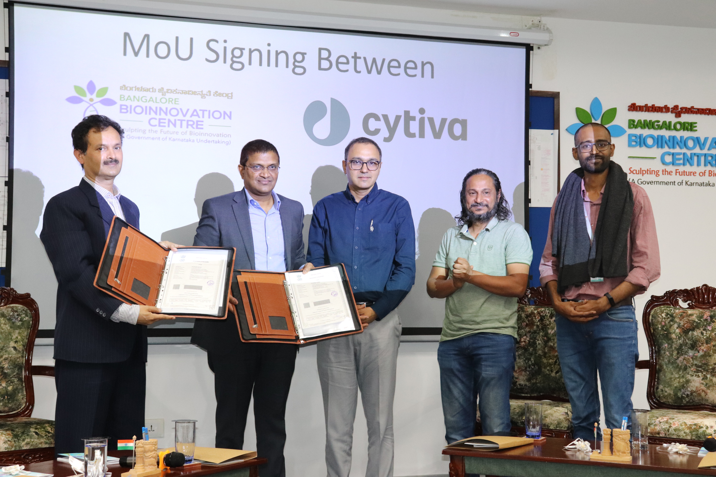 The signing ceremony between Cytiva and BBC on Feb. 16.
