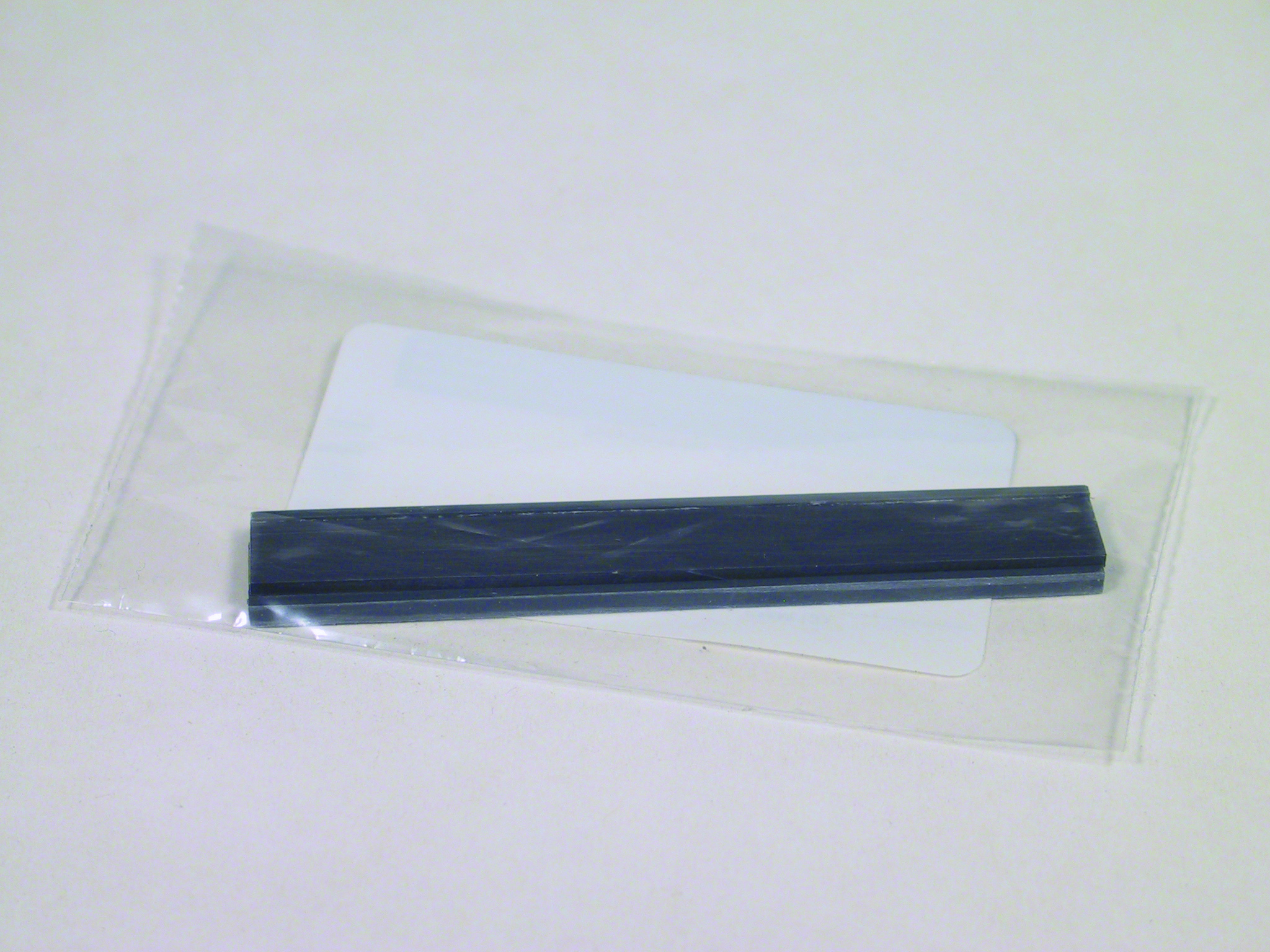 Spacers for SE 250 and SE 260 Mini-Vertical Gel Units<para/>8&nbsp;cm&nbsp;&times;&nbsp;1.50&nbsp;mm (L&nbsp;&times;&nbsp;T)