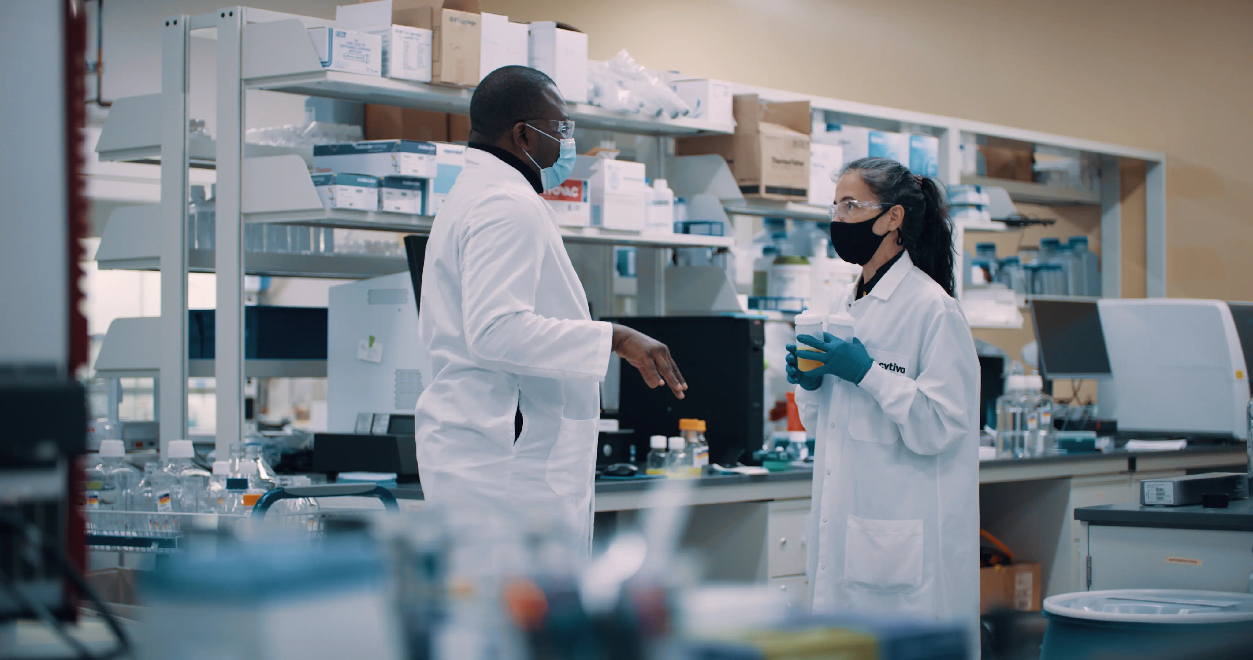 Flexible scale and scope image